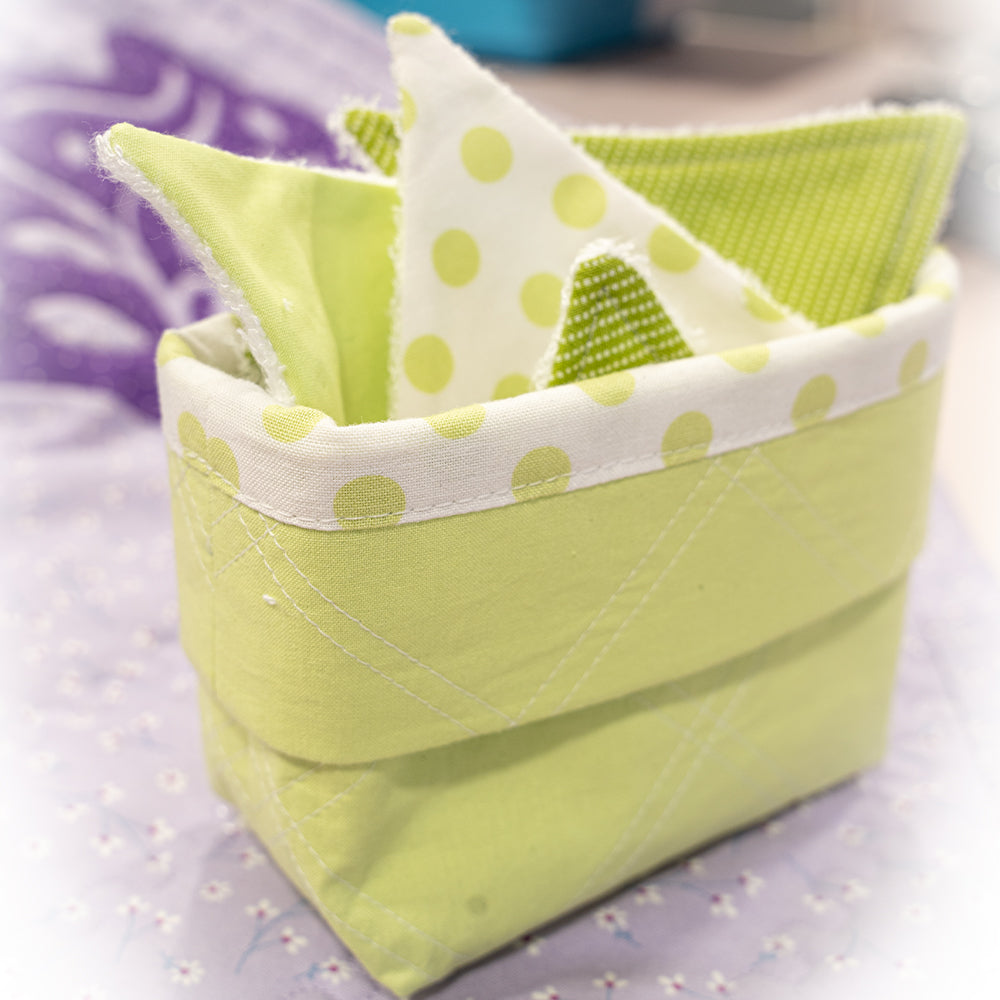 Panier de lingettes démaquillantes réutilisables