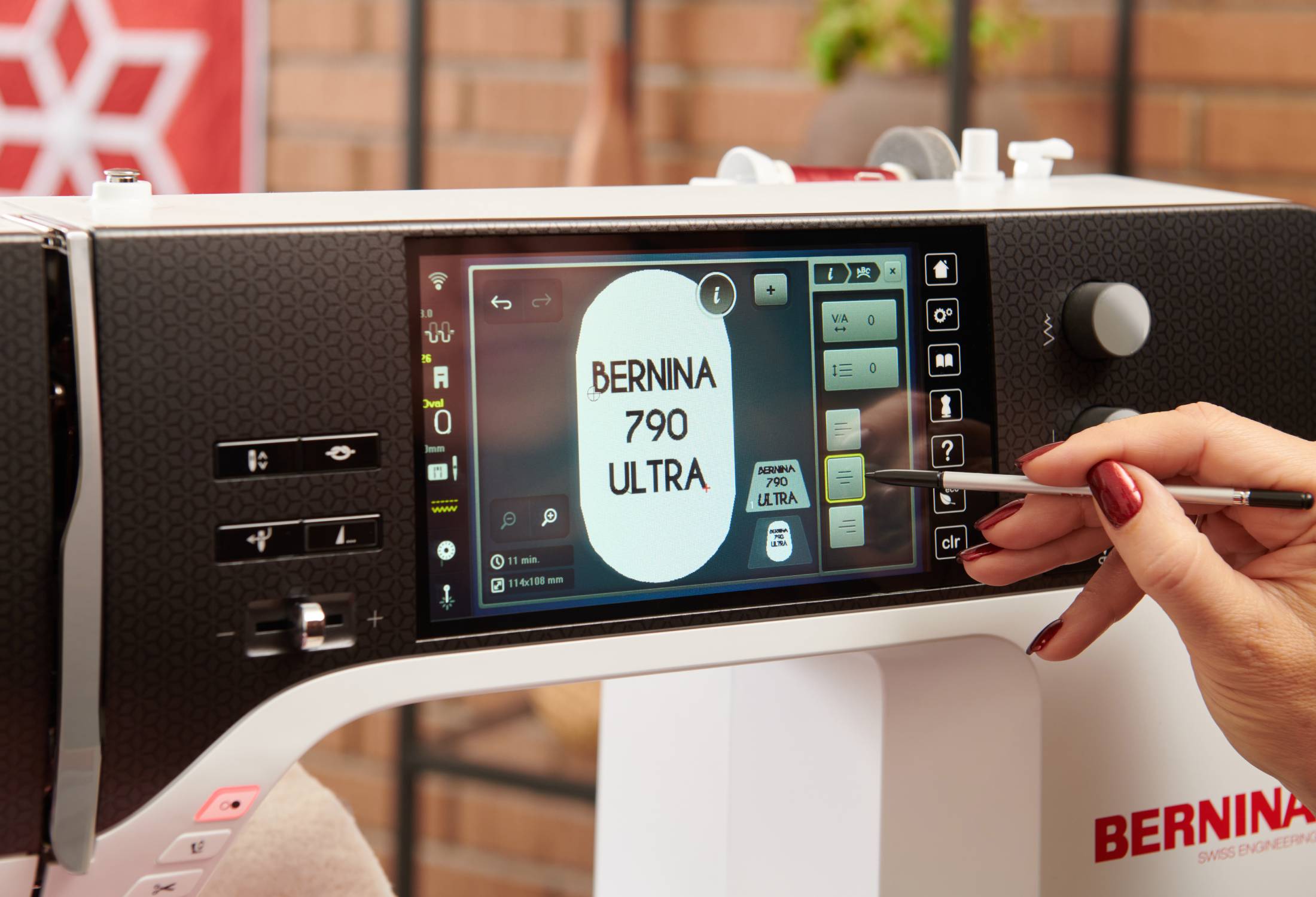 BERNINA 790 E ULTRA machine à coudre et à broder