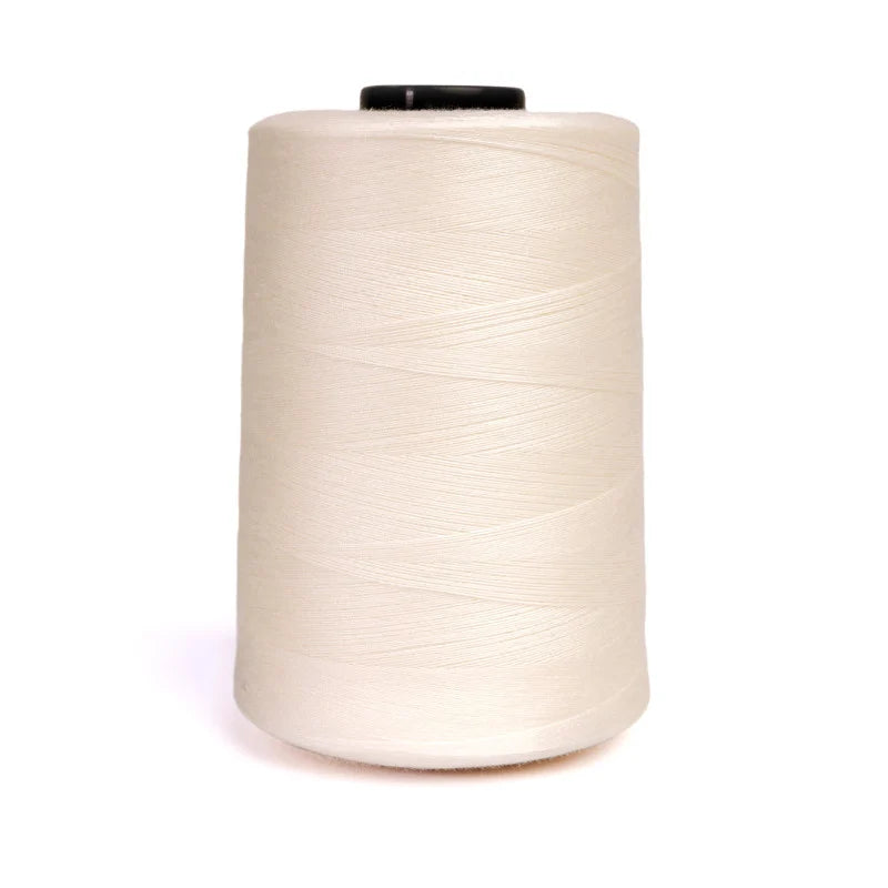 Finesse fil à piquer unis 5500yd # 8631 Pearl White