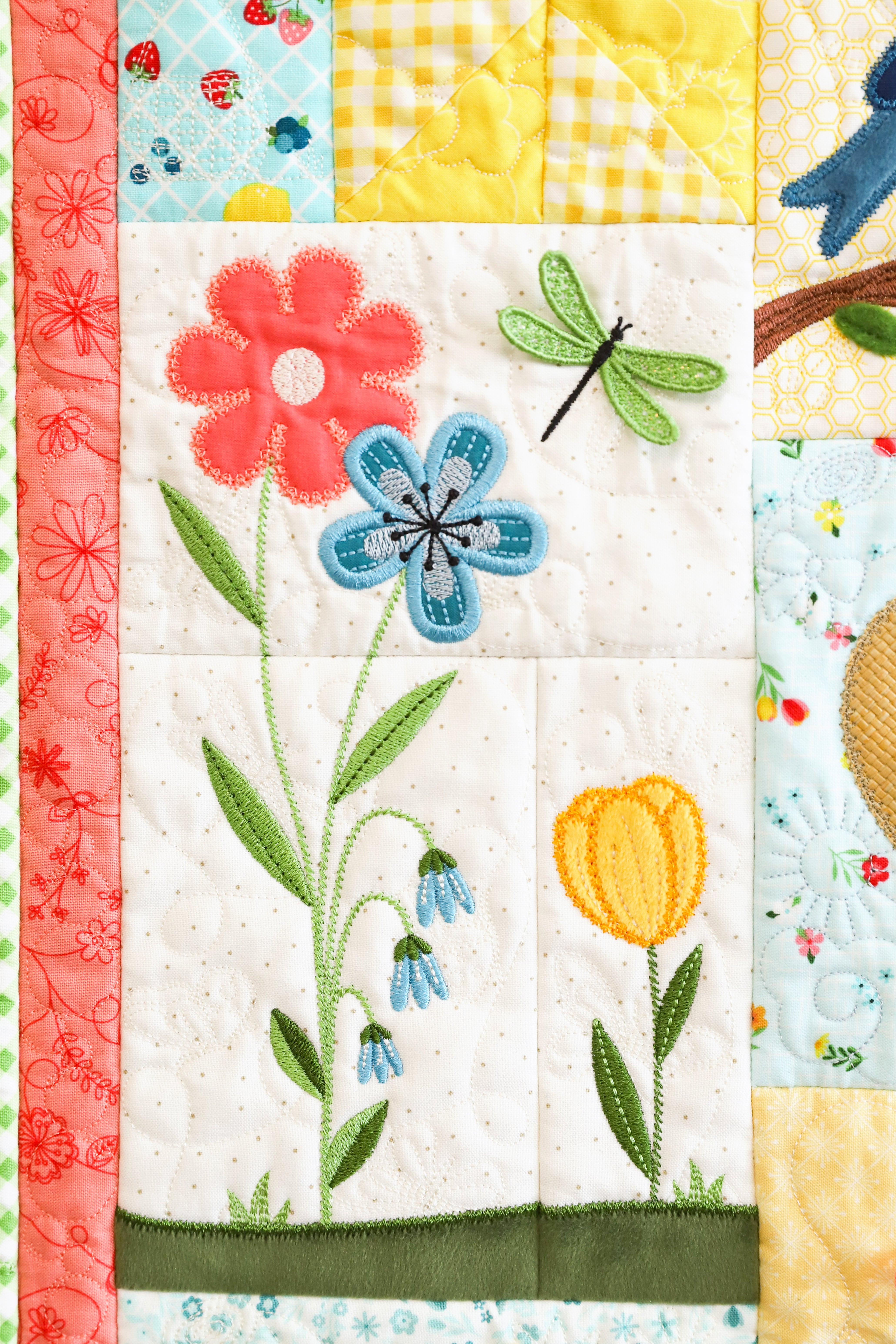 KIMBERBELL Projet de broderie Sippin'on Sunshine