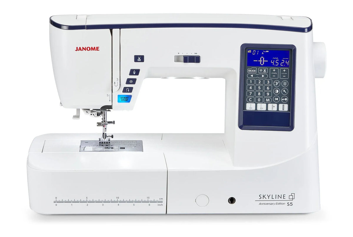 Janome Skyline S5 AE
