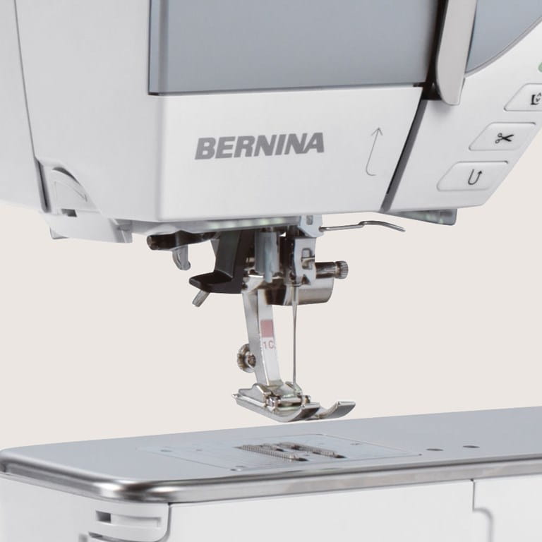 BERNINA 735 PRO