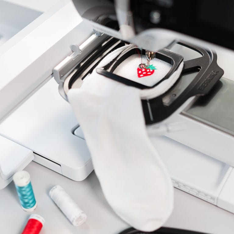 BERNINA Ensemble d'inserts standards et mini pour les bas - Sock Hoop Inserts