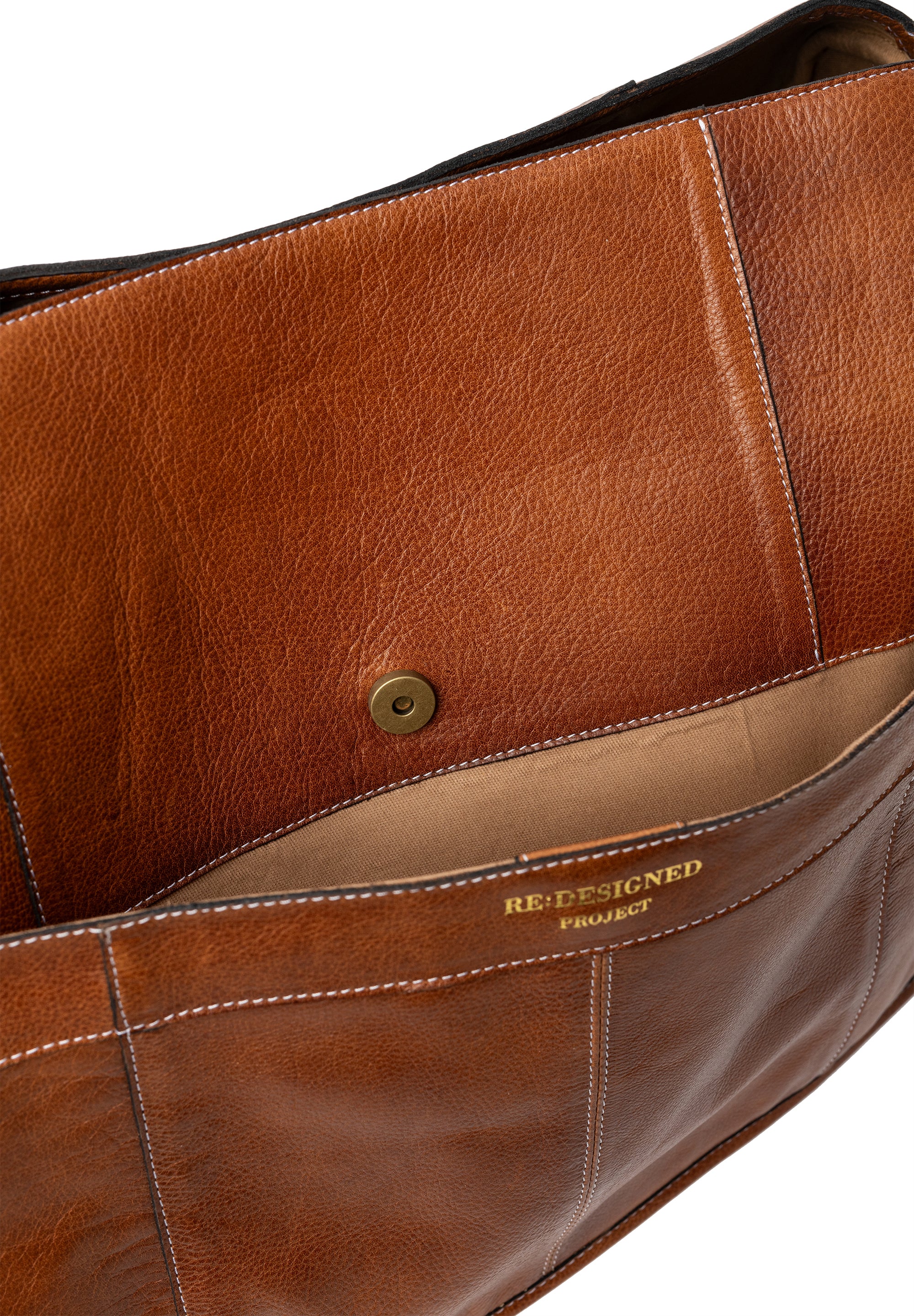 Project 84 - RE-DESIGNED Housse de protection en cuir