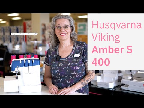 Présentation de la surjeteuse Husqvarna Viking AMBER™ Air S | 400 – Capture d'une vidéo de démonstration, mettant en avant les fonctionnalités et avantages de cette surjeteuse performante.
