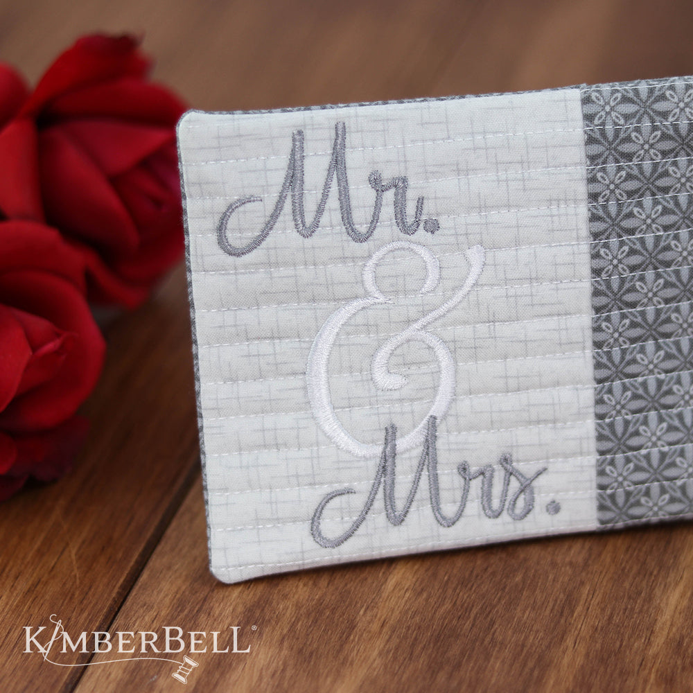 Tapis de tasse "Mug Rugs" / CD Broderie