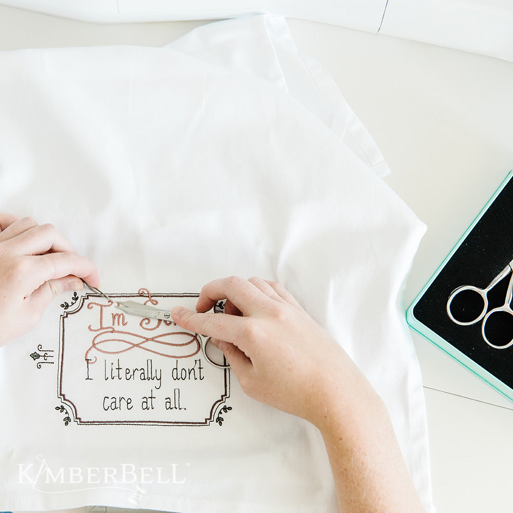 Ensemble de ciseaux et d'outils de broderie de luxe