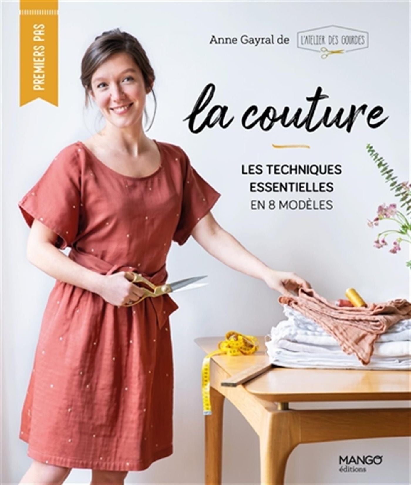 Livre, couture