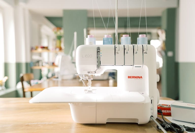 BERNINA L620 recouvreuse
