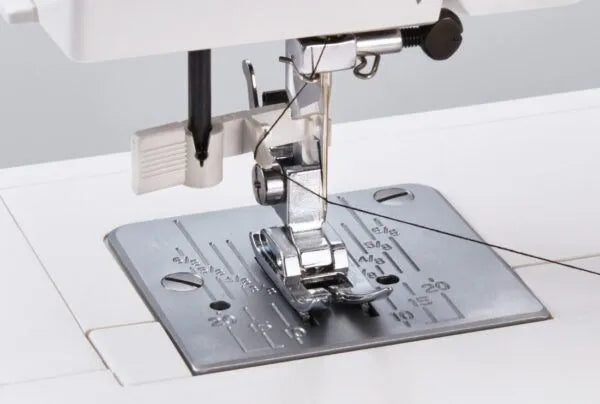 Janome 1522 Light gray