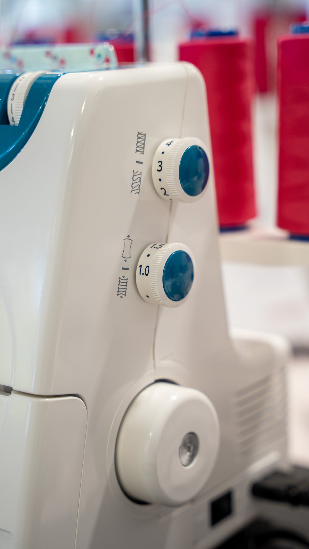 Janome Four DLB