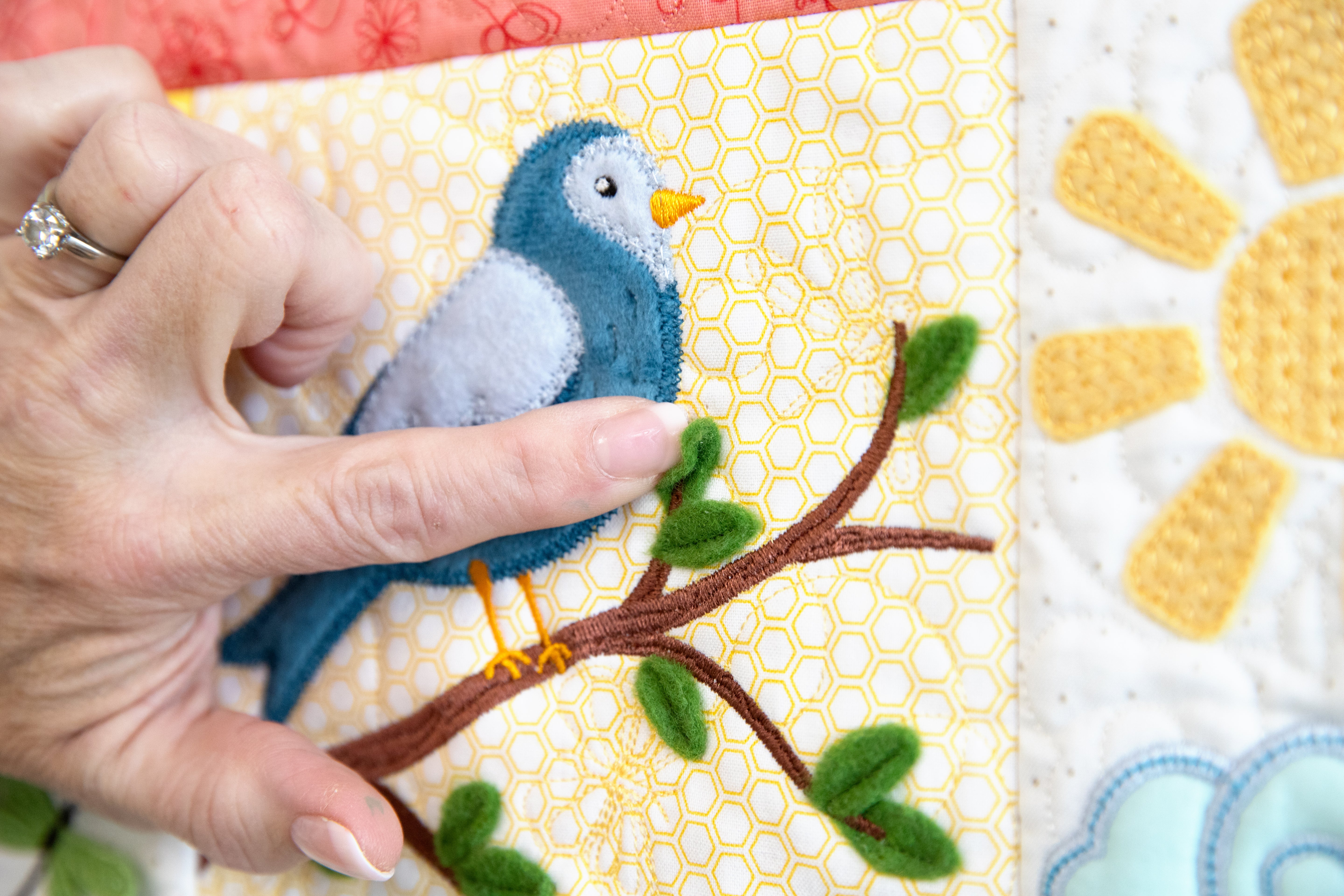 KIMBERBELL Projet de broderie Sippin'on Sunshine