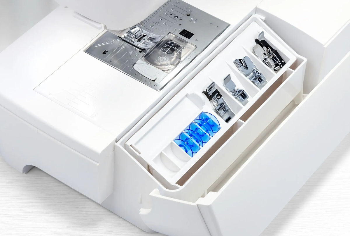 Janome Skyline S5 AE