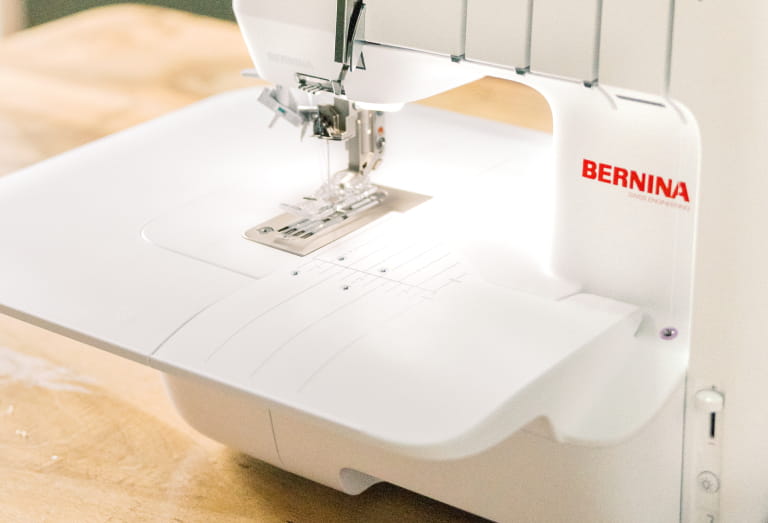 BERNINA L620 recouvreuse