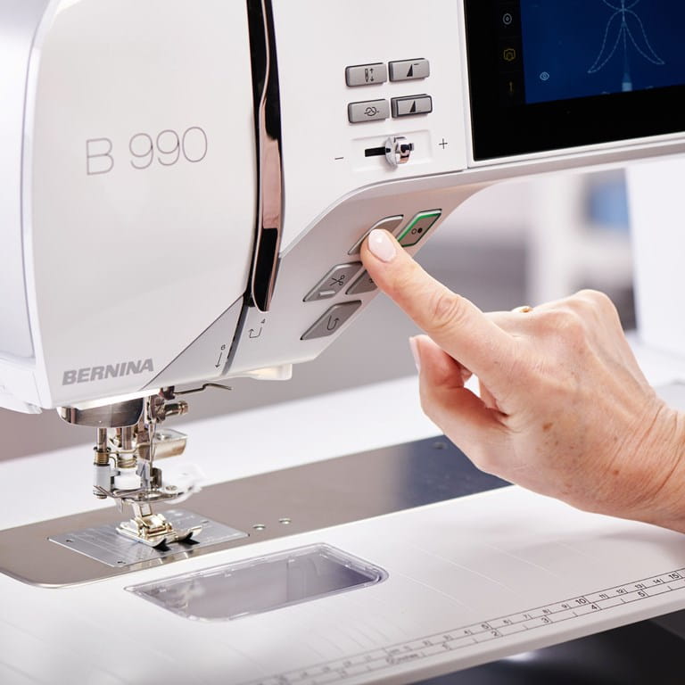 Bernina 990