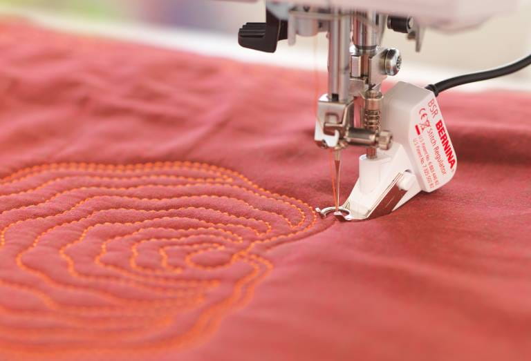 BERNINA 770 QE E PRO (avec l'unité de broderie)