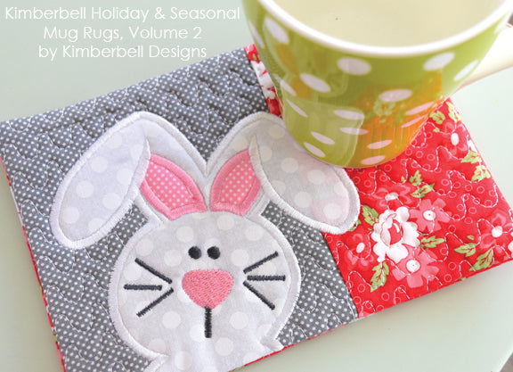 Tapis de tasse de vacances et saisonniers "Holiday & Seasonal Mug Rugs" / CD Broderie